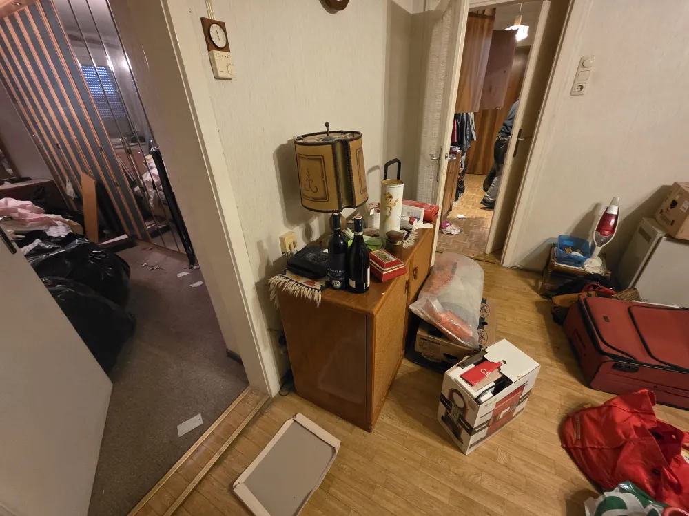 Professionelle Entrümpelung in Schwarzenbach 2803 – Wohnung und Haus zuverlässig geräumt